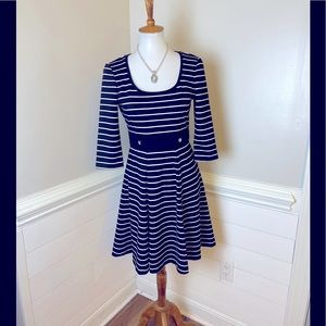 White House Black Market Black & White Fit & Flare Dress 4 FREE SHIP